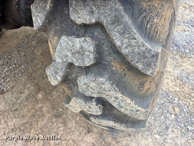 image for item ET7443 2011 Caterpillar TH514 telehandler