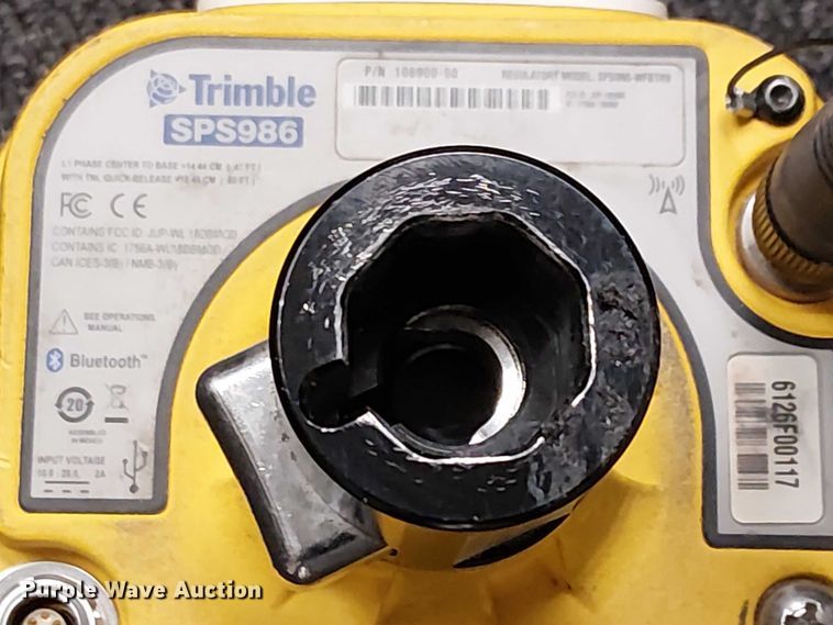 image for item EU2595 Trimble survey kit