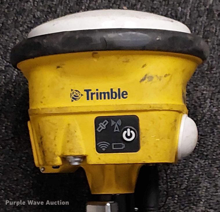 image for item EU2595 Trimble survey kit