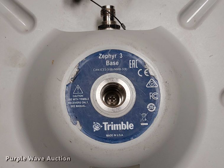 image for item EU2595 Trimble survey kit