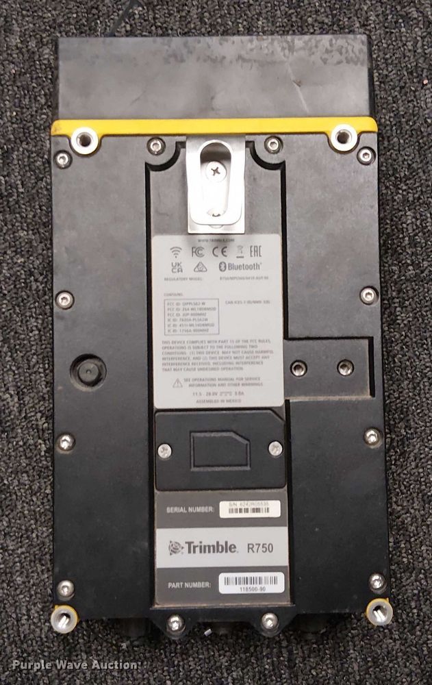 image for item EU2596 Trimble survey kit