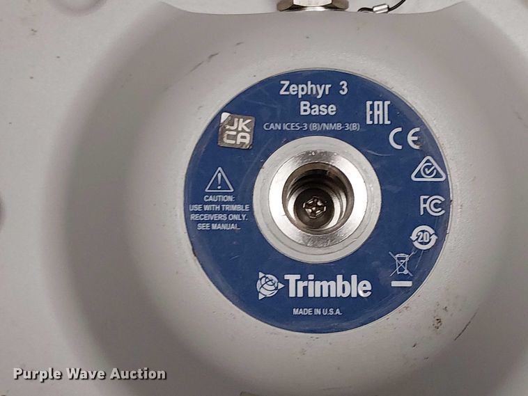 image for item EU2596 Trimble survey kit