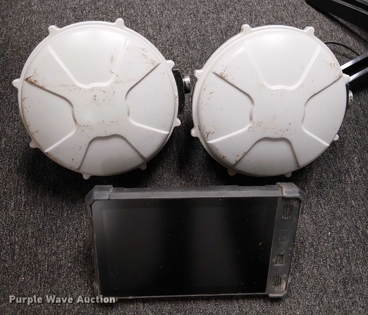 image for item EU2597 (2) Trimble MS996 GNSS receivers