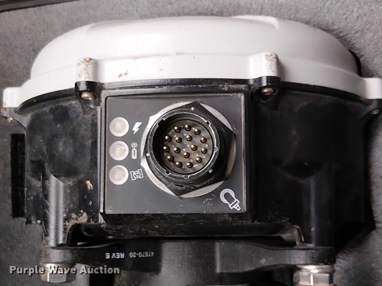 image for item EU2597 (2) Trimble MS996 GNSS receivers