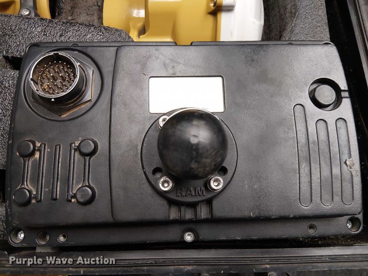 image for item EU2599 (2) Trimble MS995 GNSS receivers