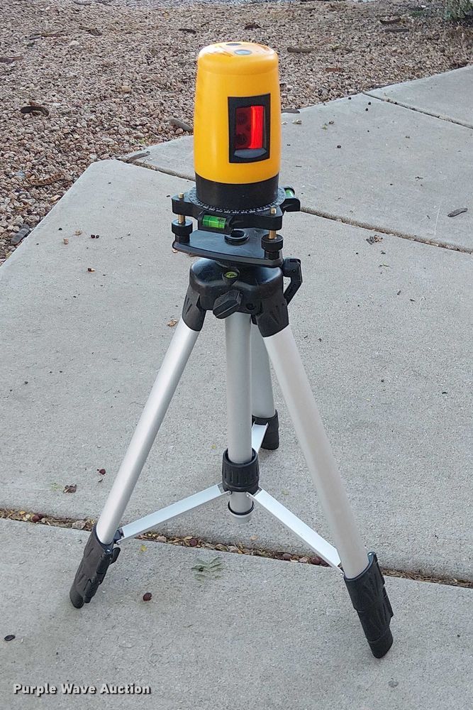 image for item EU2602 Johnson laser level