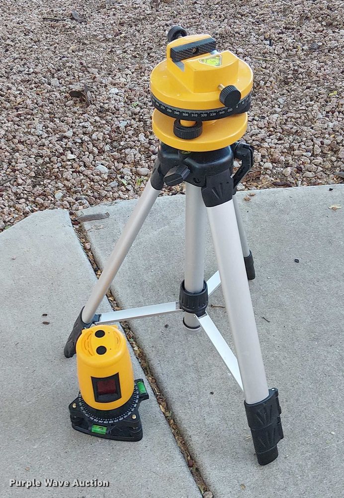 image for item EU2602 Johnson laser level