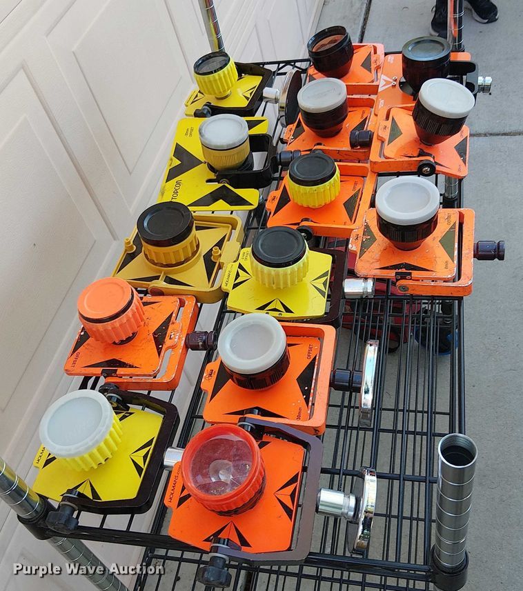 image for item EU2603 Surveying equipment