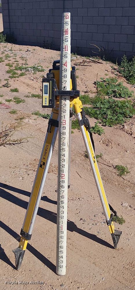 image for item EU2604 Stabila survey equipment