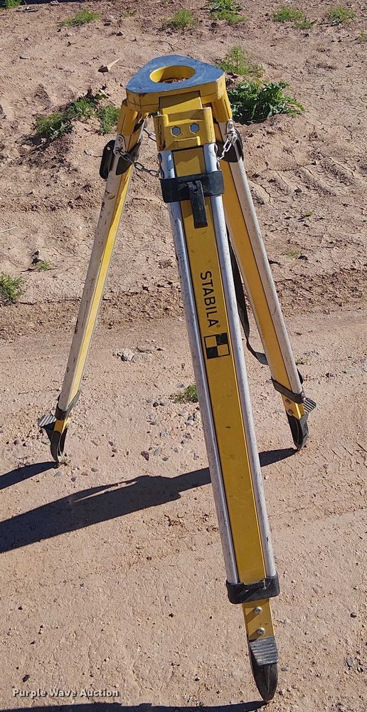 image for item EU2604 Stabila survey equipment