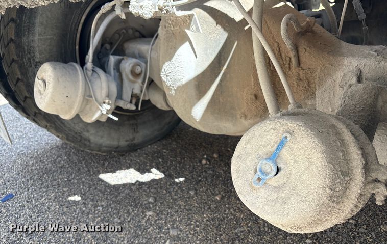 image for item EU4648 2007 International 5500i ready mix truck