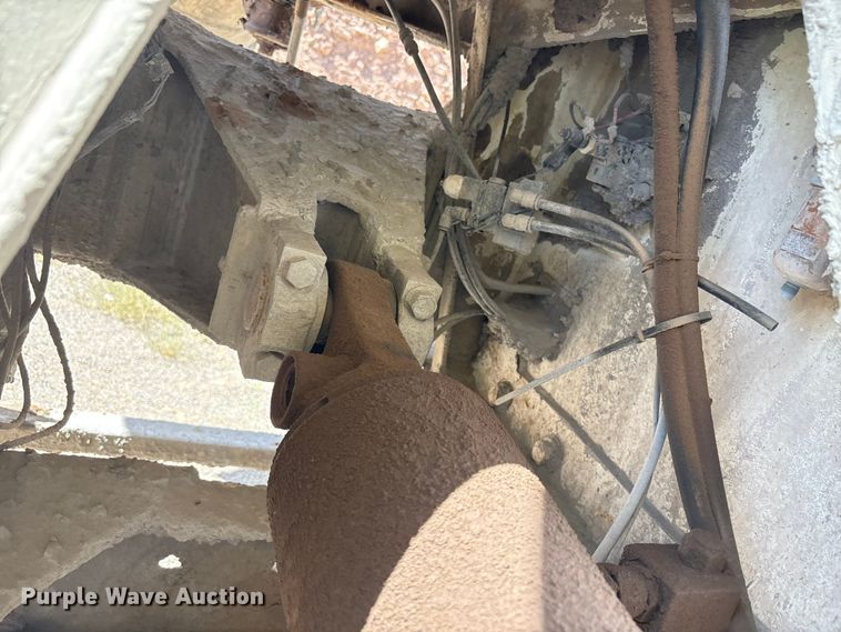 image for item EU4648 2007 International 5500i ready mix truck