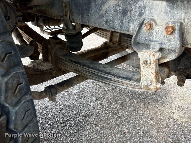 image for item EU4648 2007 International 5500i ready mix truck