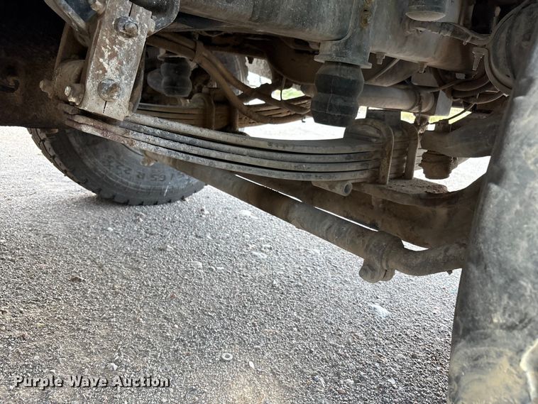 image for item EU4648 2007 International 5500i ready mix truck