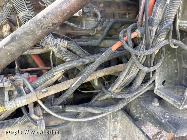 image for item EU4648 2007 International 5500i ready mix truck