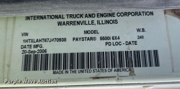 image for item EU4648 2007 International 5500i ready mix truck