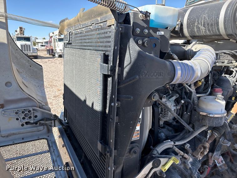 image for item EU4710 2015 Peterbilt 365 crane truck