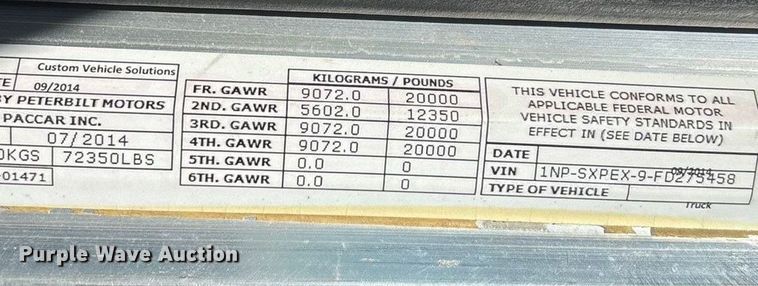 image for item EU4710 2015 Peterbilt 365 crane truck