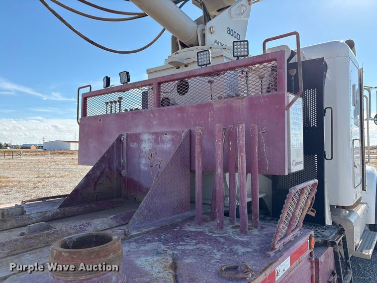 image for item EU4712 2014 Peterbilt 365 crane truck