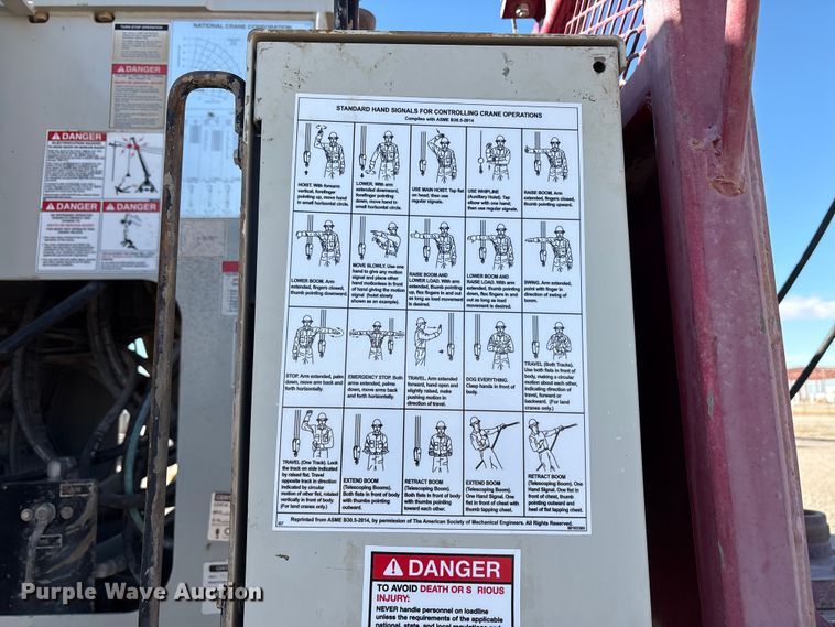 image for item EU4713 2014 Peterbilt 365 crane truck