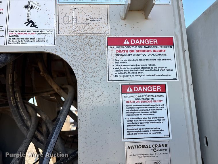 image for item EU4713 2014 Peterbilt 365 crane truck