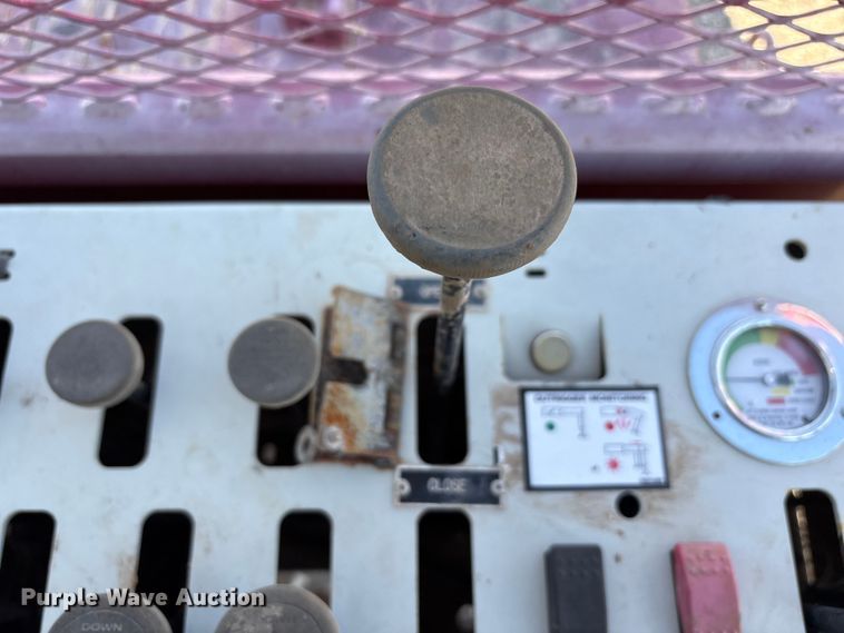 image for item EU4713 2014 Peterbilt 365 crane truck