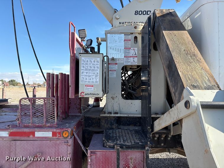 image for item EU4713 2014 Peterbilt 365 crane truck