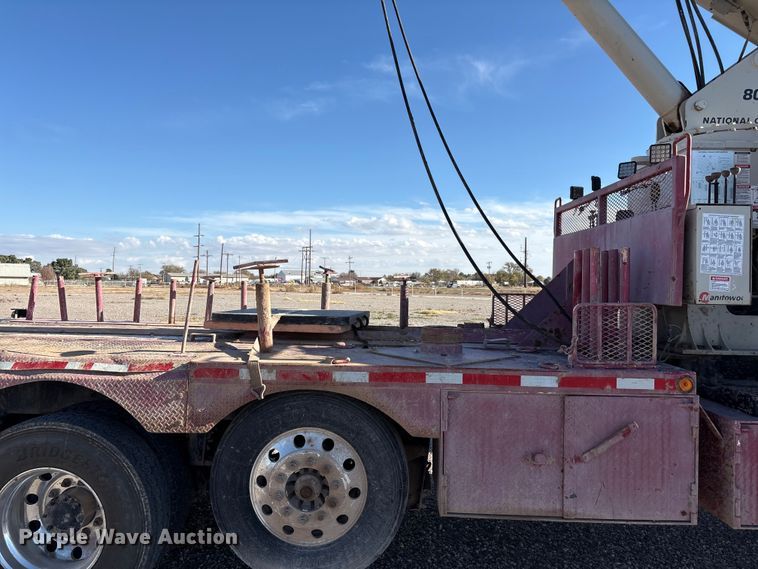 image for item EU4713 2014 Peterbilt 365 crane truck