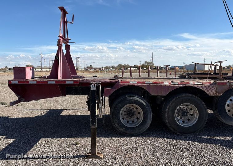 image for item EU4713 2014 Peterbilt 365 crane truck