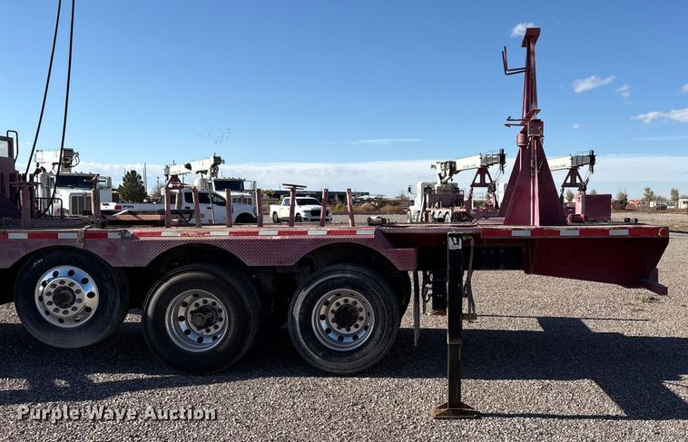 image for item EU4713 2014 Peterbilt 365 crane truck