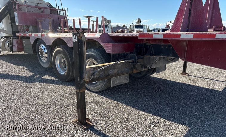 image for item EU4713 2014 Peterbilt 365 crane truck