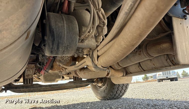 image for item EU4713 2014 Peterbilt 365 crane truck