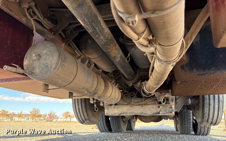 image for item EU4713 2014 Peterbilt 365 crane truck