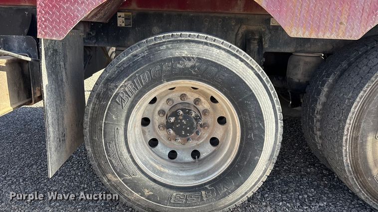 image for item EU4713 2014 Peterbilt 365 crane truck