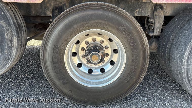 image for item EU4713 2014 Peterbilt 365 crane truck