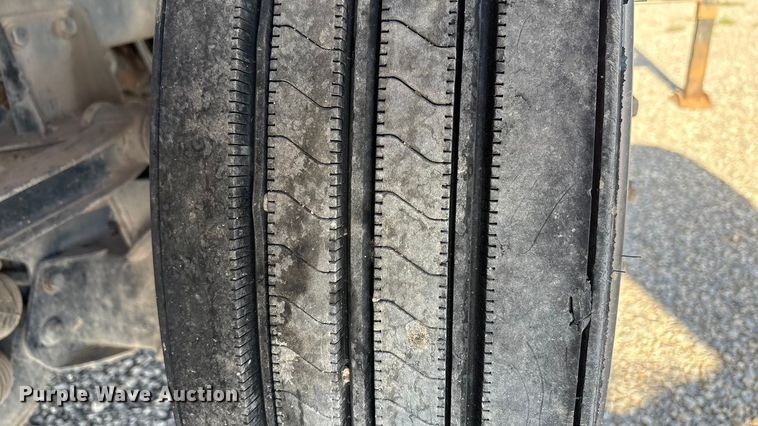 image for item EU4713 2014 Peterbilt 365 crane truck