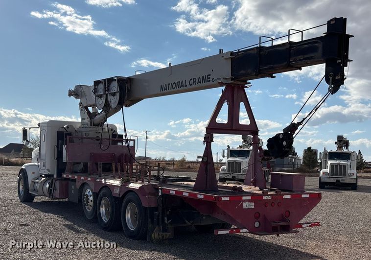 image for item EU4714 2013 Peterbilt 365 crane truck