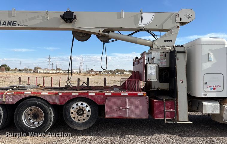 image for item EU4714 2013 Peterbilt 365 crane truck