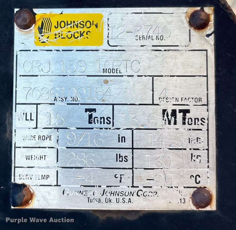 image for item EU4714 2013 Peterbilt 365 crane truck