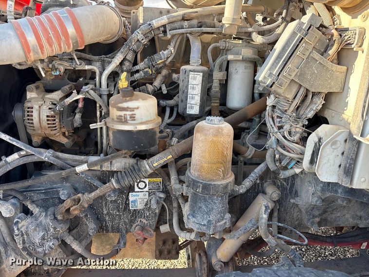 image for item EU4714 2013 Peterbilt 365 crane truck