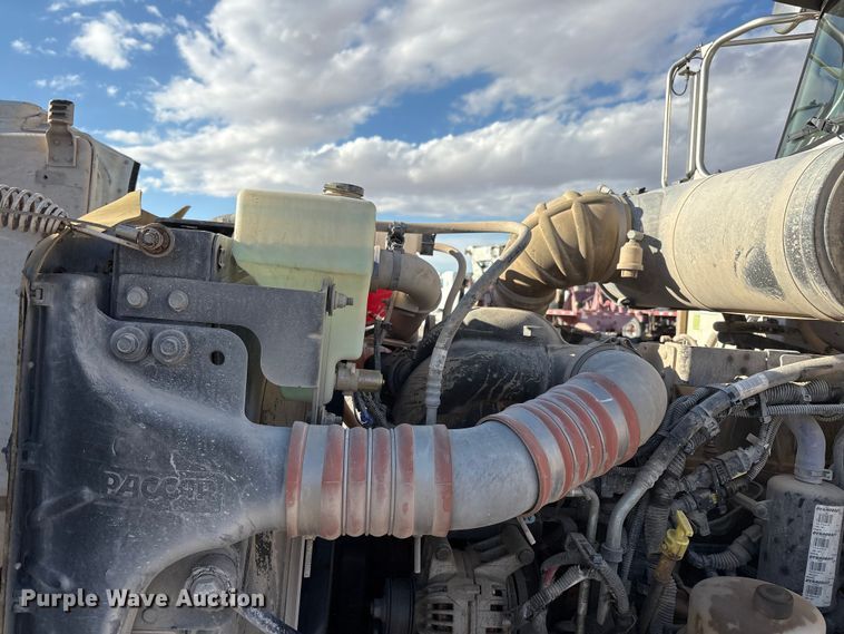 image for item EU4714 2013 Peterbilt 365 crane truck