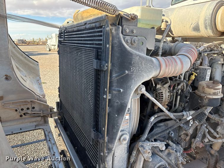 image for item EU4714 2013 Peterbilt 365 crane truck