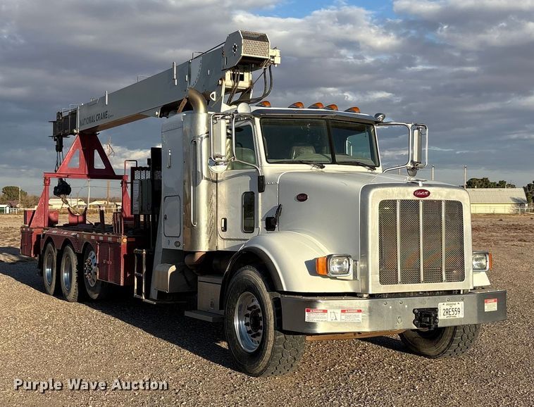 image for item EU4715 2011 Peterbilt 365 crane truck