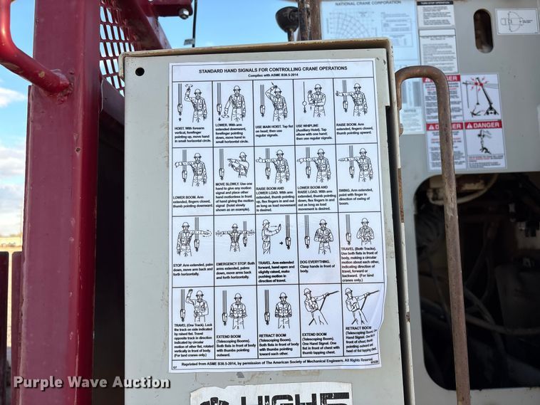 image for item EU4715 2011 Peterbilt 365 crane truck