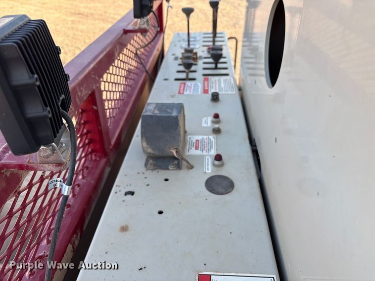 image for item EU4715 2011 Peterbilt 365 crane truck