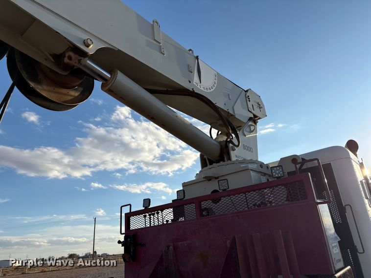 image for item EU4715 2011 Peterbilt 365 crane truck