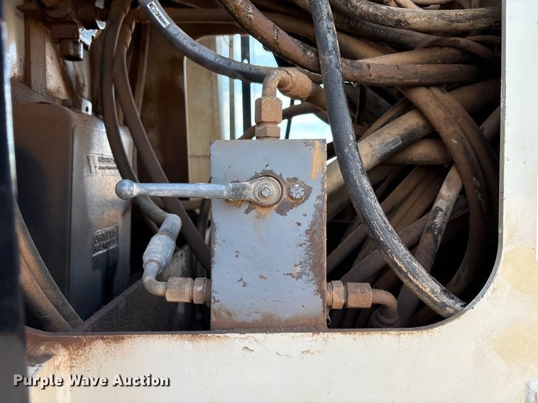 image for item EU4715 2011 Peterbilt 365 crane truck