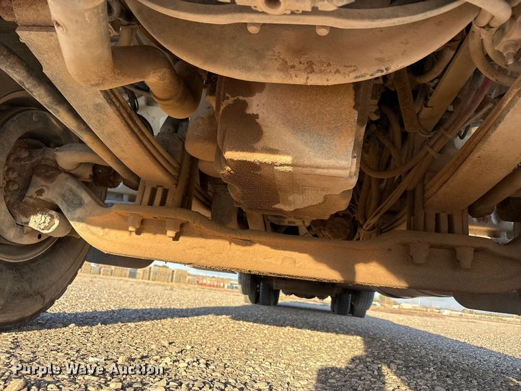 image for item EU4715 2011 Peterbilt 365 crane truck