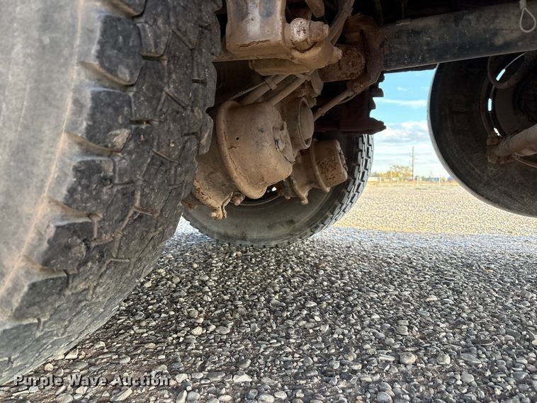 image for item EU4715 2011 Peterbilt 365 crane truck