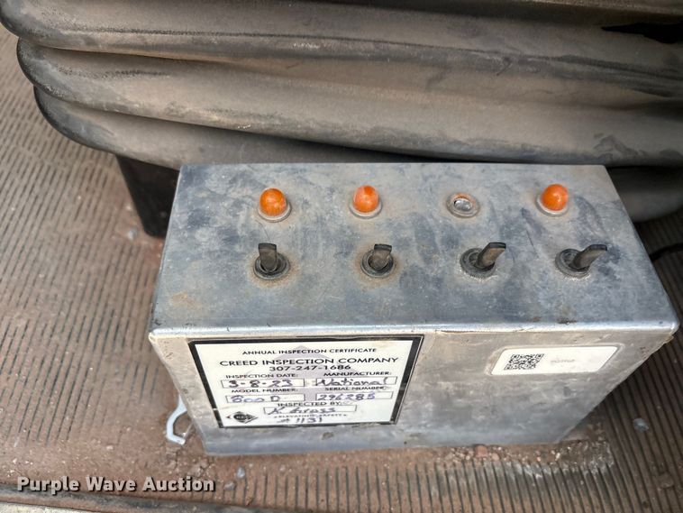 image for item EU4715 2011 Peterbilt 365 crane truck